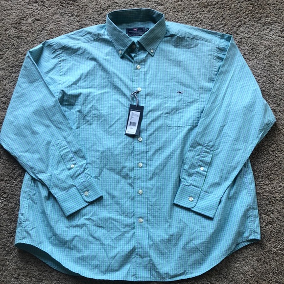 Vineyard Vines Classic fit tucker shirt